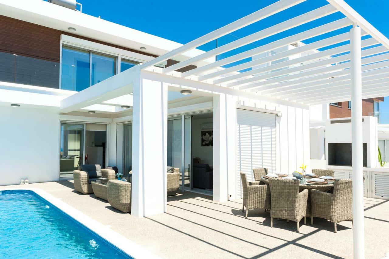 Villa Rubi Ayia Napa Exteriör bild